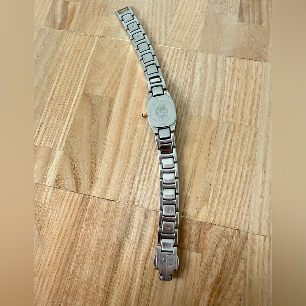Citizen eco-drive ladies dainty two toned solar power watch - Picture 5 of 13